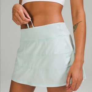 Lululemon Pace Rival Mid-Rise Skirt Delicate Mint size 4